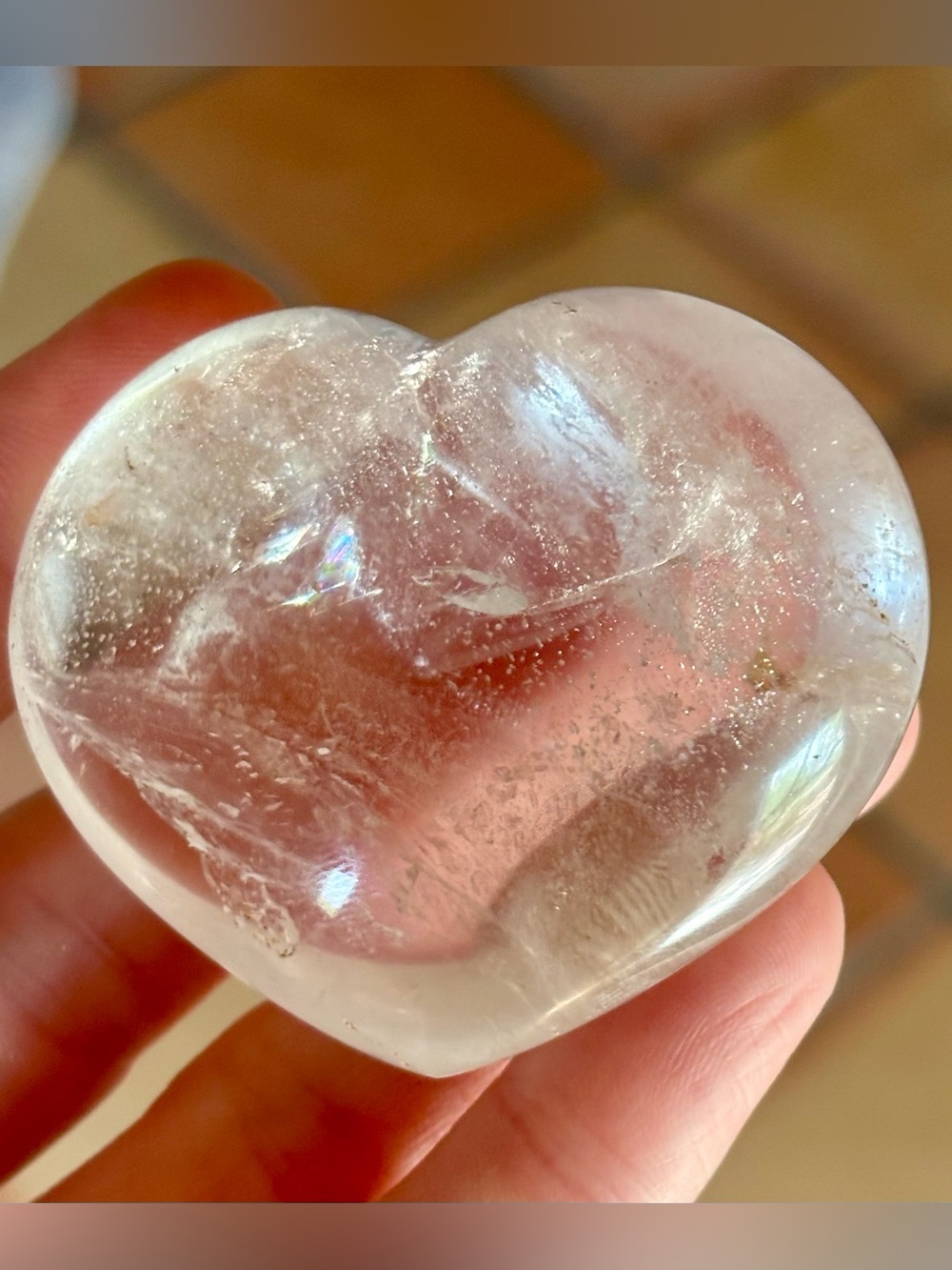 ✨ Clear Quartz Heart – Polished Crystal Heart Translucent with Flash